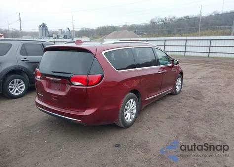 2018 Chrysler Pacifica Touring L из США, поврежденный, VIN 2C4RC1BGXJR155189